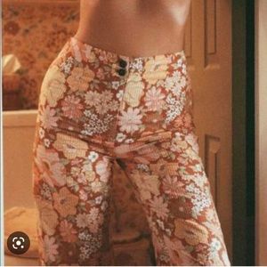 Worn once flower power billabong salty blonde pants